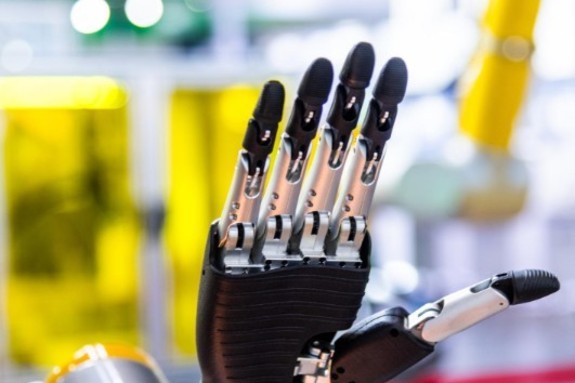 달걀도 안 깨뜨린다…로봇핸드 3세대 기술 로드맵 전격 분석[산업 트렌드 95]