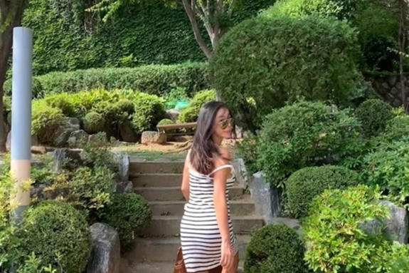 “큰 병 지나고 후유증”…이혜영, 전시 앞두고 솔직 고백