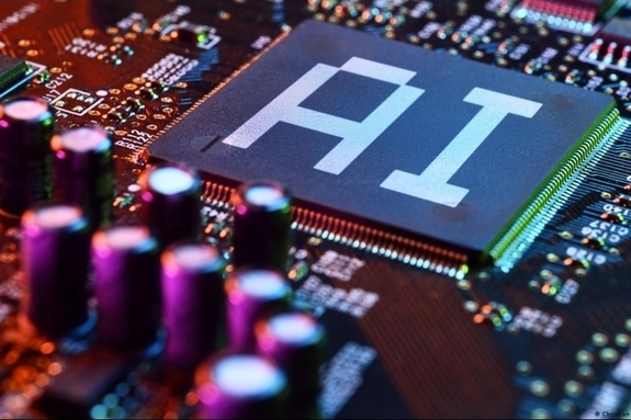 [반도체]베이징대 1나노 강유전체…AI칩 판도 바꾼다