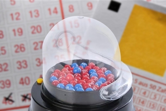 버린 복권 25장이 185억으로…편의점 직원의 ‘퇴근 뒤 구매’가 불러온 소송전