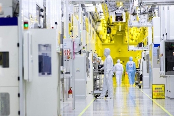 반도체 들썩…A주 갑자기 ‘돈’ 몰린 곳