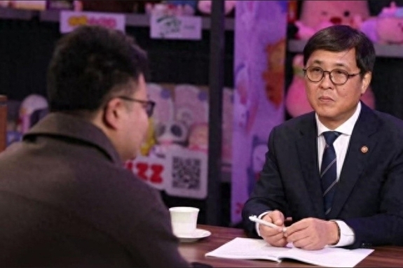 中 관광객 1000만 목표…韓 비자 완화·직항 확대 추진