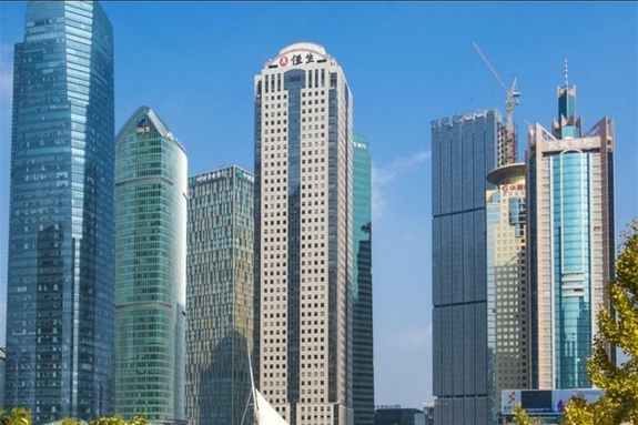 중국 13개 은행 1800억 투자…AI 금융 전면 확산