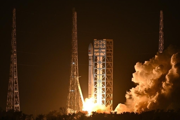 중국 상업우주 폭등…20분 만에 20 직행