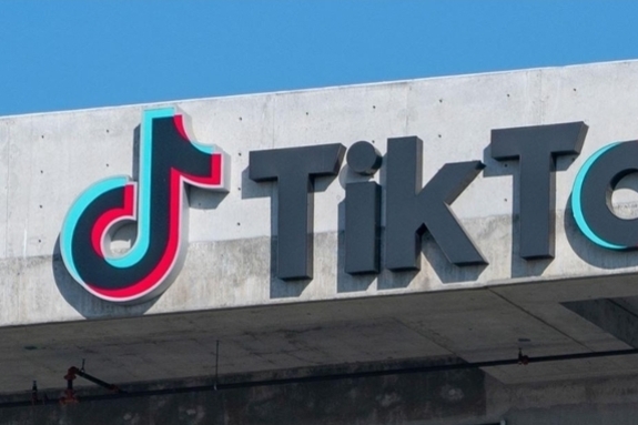 바이트댄스 순이익 70 급감... AI 투자 폭증·글로벌 컴퓨팅 경쟁 확대