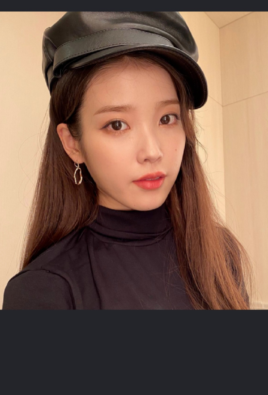 사진=아이유 인스타그램 1000013340.jpg