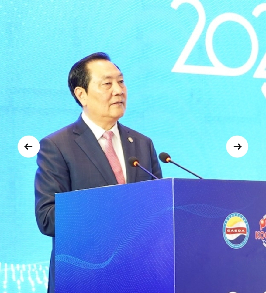 축사하는 취안순지 중국아주경제발전협회장. 사진=한중경제협력포럼 측 제공 1000019403.jpg